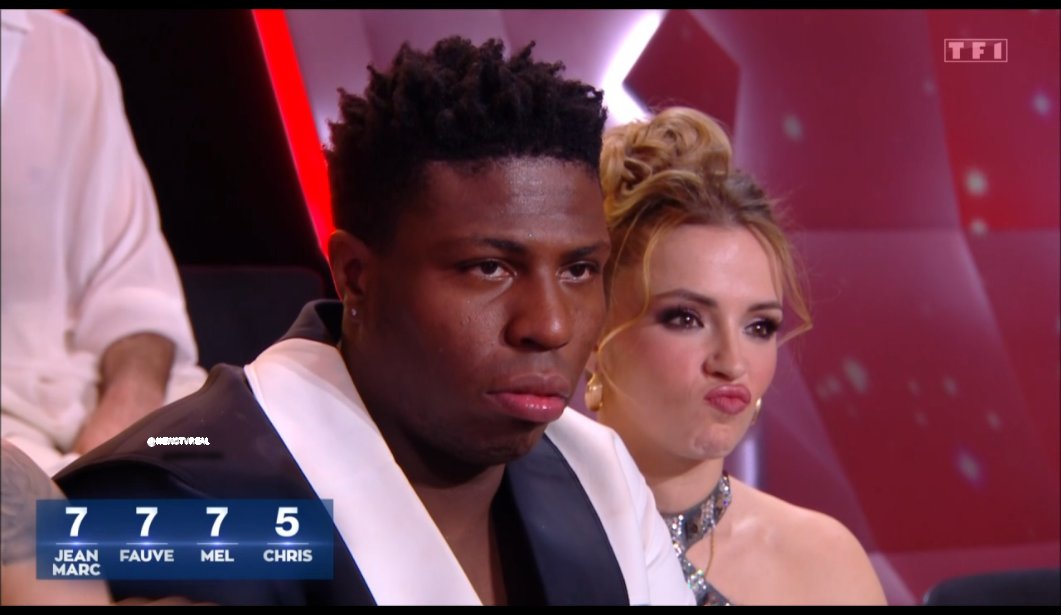 NewsTVReal's tweet photo. Moi, si Stéphane Bern s'en va en premier. #DALS https://t.co/tcLLc3viCo