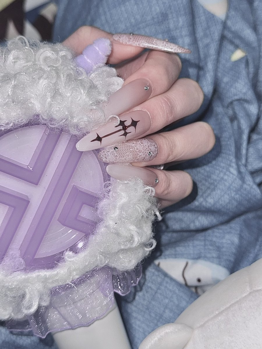 symborsk tweet media