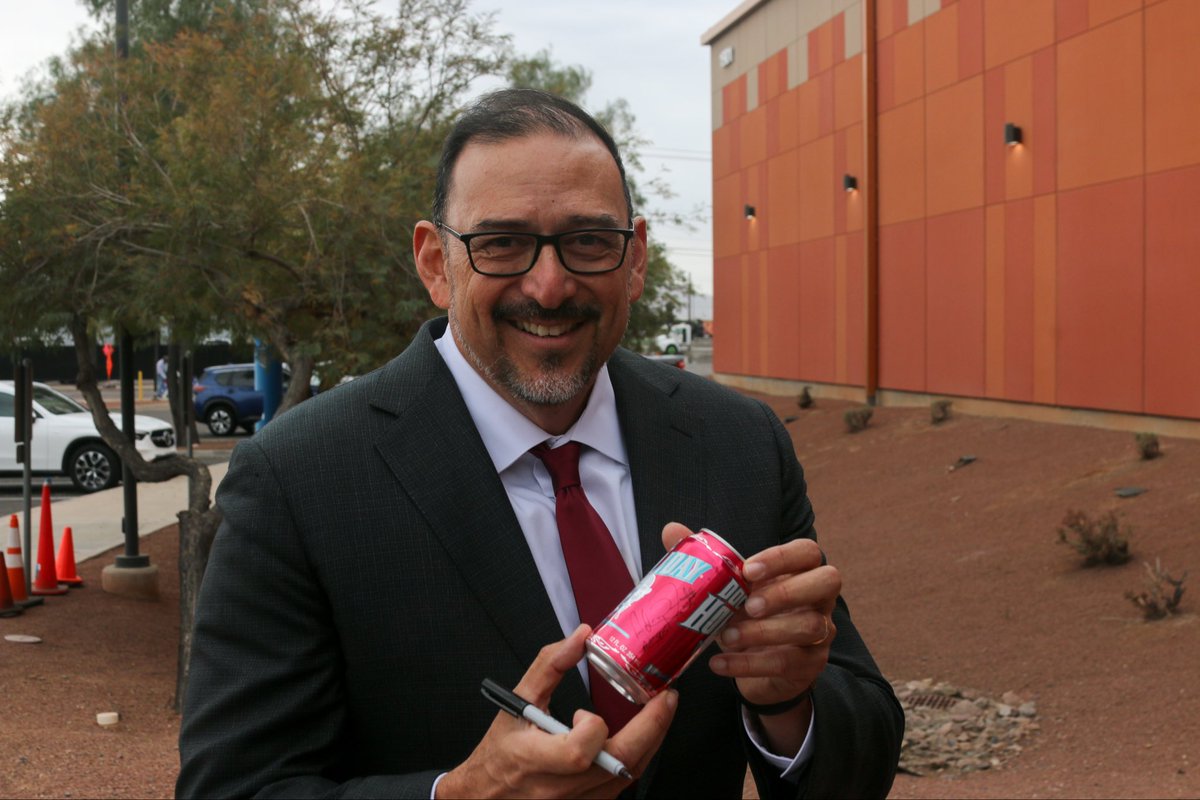 And it’s off! 🚍🇺🇸 Today we kicked off the Road to 250 Arizona Traveling Museum, which will be bringing the state’s replica Liberty Bell to all 15 counties, by christening it with Doc Holiday at the Arizona State Archives building. Learn more and see when it’s stopping in your