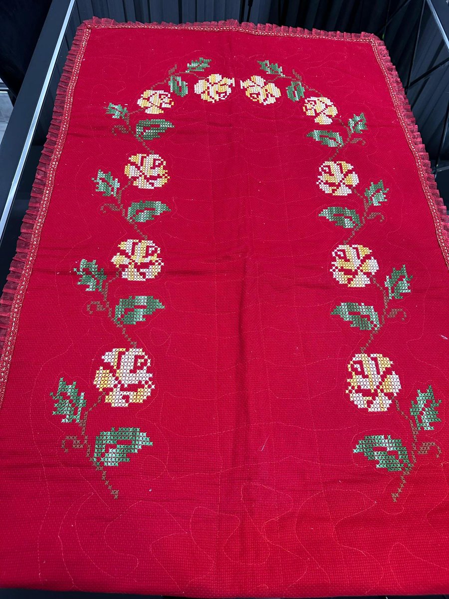 Ve yine Allah'ım kimseye muhtaç etmesin dua'sı ile.. 
İyi geceler sayın seyirciler..