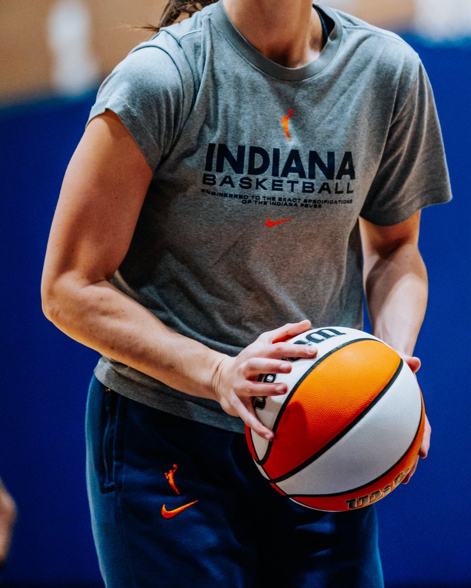 _Persistencez's tweet image. Elon musk has changed the like button to celebrate Valentine's Day🥹💕❤️