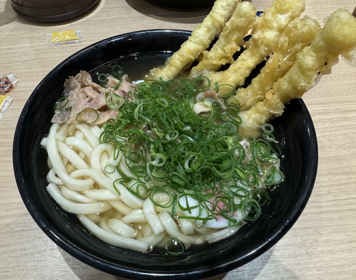 NeKoPic_desu's tweet photo. この時間に食う資さんが美味いのよ https://t.co/VBvAfC3r6Z
