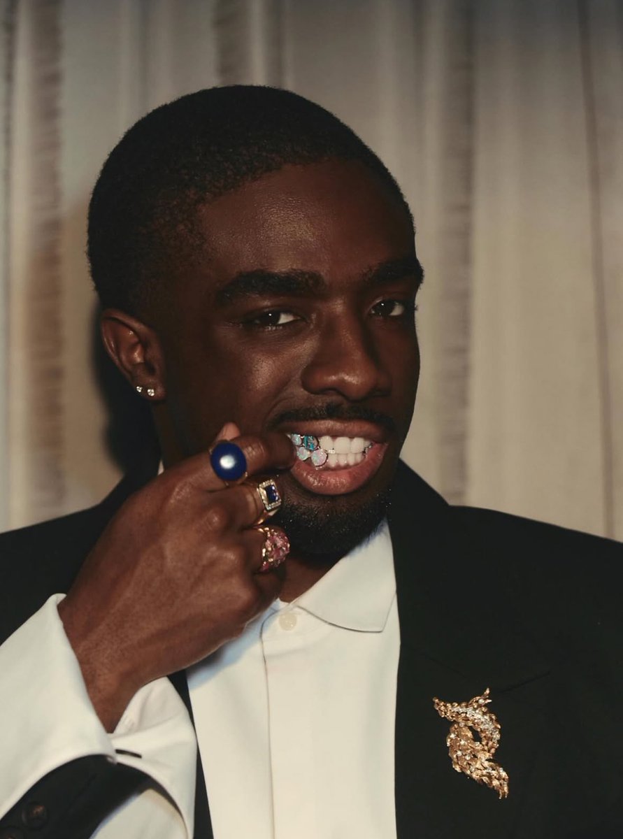 NIYMUSE's tweet image. Caleb McLaughlin in Egonlab ss26 styled by Katie Qian at the ‘GOAT’ movie premiere