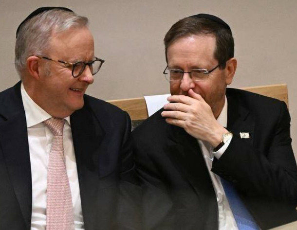 Francesca Albanese will go down in history as a hero of the 21st Century. Anthony Albanese will go down in history not as a genocide enabler, but as the sleazy nonentity he is and always was. <a href="/AlboMP/">Anthony Albanese</a> #auspol