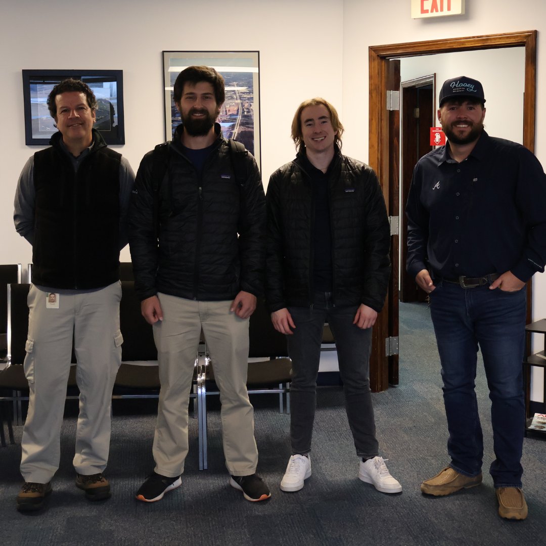 _Autonoma's tweet photo. On-site at @GwinnettGov County Airport. ✈️

Modernization doesn’t start with construction — it starts with simulation. 🌐

Regional airports are exploring how virtual testing can support smarter infrastructure planning.

#Aviation #SmartAirports #DigitalTwin https://t.co/4UaNSyEqea