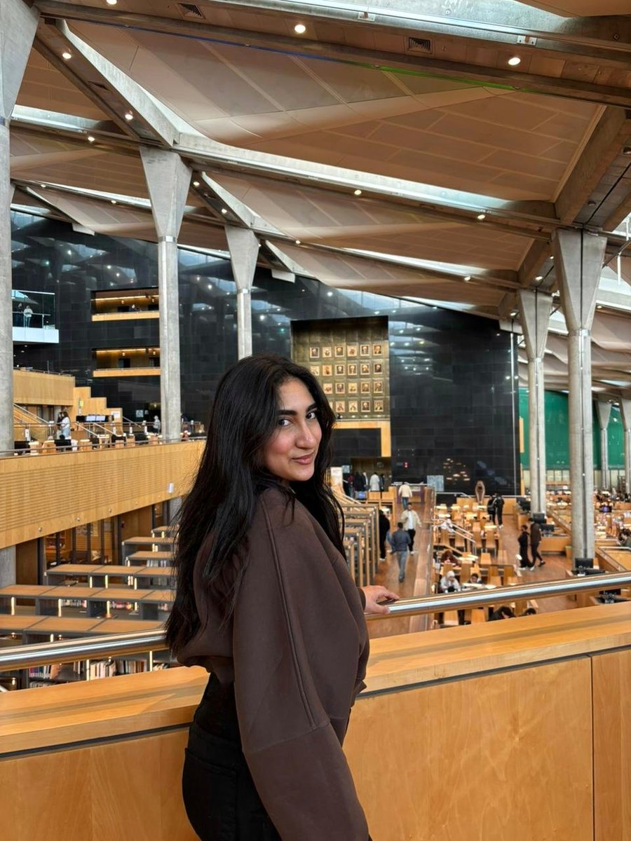 Nuuradel2_'s tweet photo. I was probably just daydreaming back then, but last year I wrote on my vision board that I want to visit the Alexandria Library, and now, I am finally here , it seems like a silly thing but for me its not ,, soo yeahh im here 🫡 write anything you want on your vision borad guys🤩 https://t.co/KZA6Ywiyf8