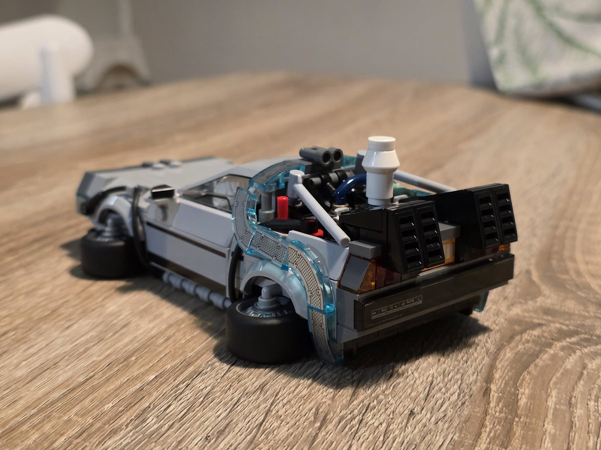 villu_'s tweet image. #teamwork #outatime