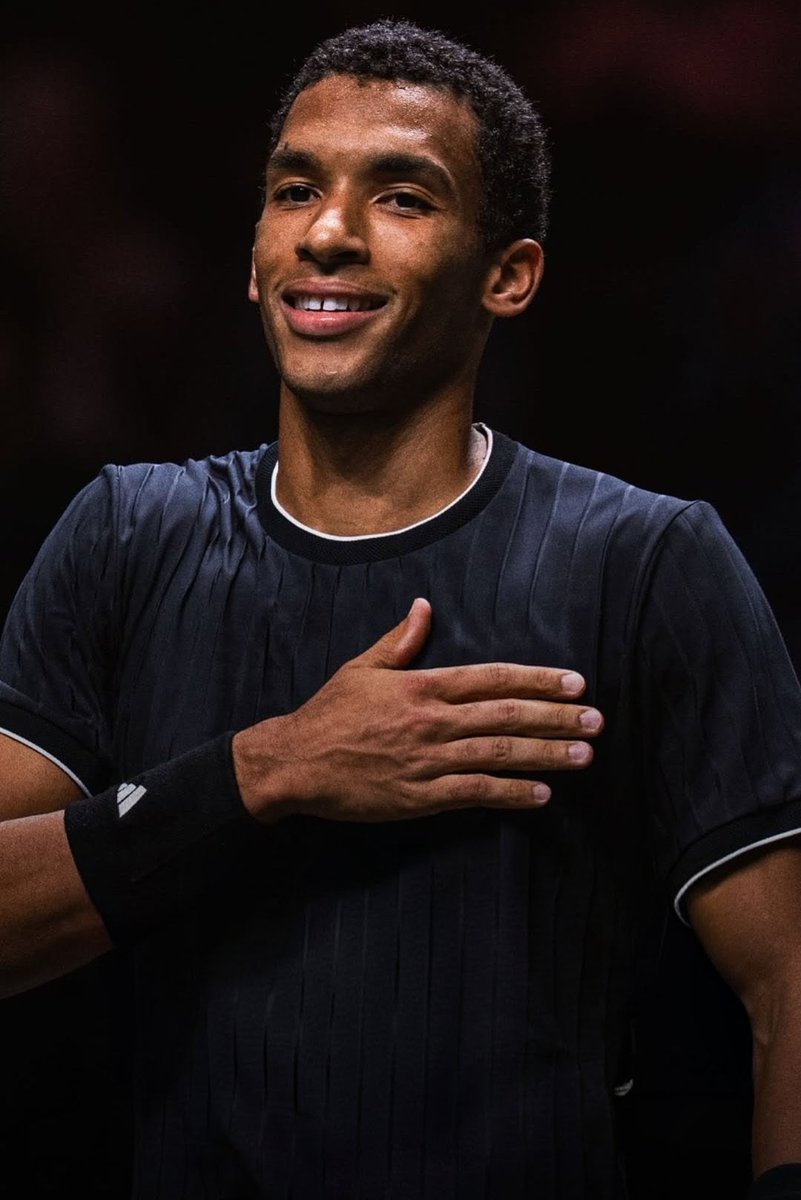 KING 👑 FÉLIX AUGER-ALIASSIME 🇨🇦 tweet media