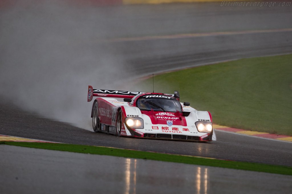 CarSighting's tweet image. It’s gorgeous, I’d sell a kidney just for the right to brush the throttle with the tip of my foot