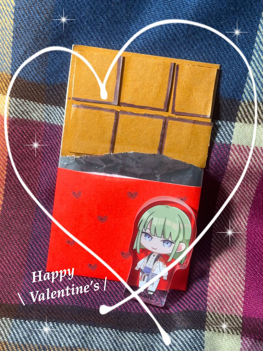byeolbitx's tweet photo. Happy Valentine’s Day 🍫💝

Amour made a chocolate bar 🍫 
Made using alchemy~ 
(Inspired by last year’s idea) 

Our alchemists must receive a lot of chocolates every year~ Their rooms must be flooded with gifts~ 

I also want to give gifts!!

#毎日のらぬすて 
#らぬすて愛の日 https://t.co/KvzfSfr3u1