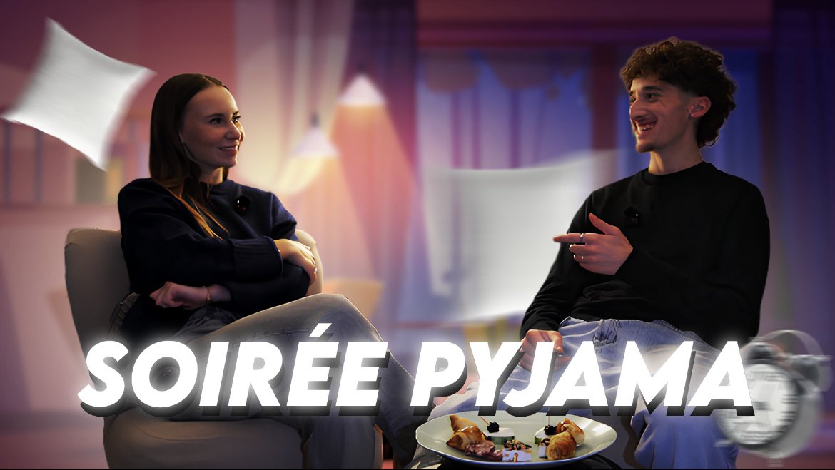 MezlefAlexis's tweet photo. PODCAST : SOIRÉE PYJAMA avec Savannah ! On passe sur pas mal de sujet, allez voir 👀👀  

le liens de la vidéo 👇🏽https://t.co/iDPDa7MQHR https://t.co/AczU1wrGWQ
