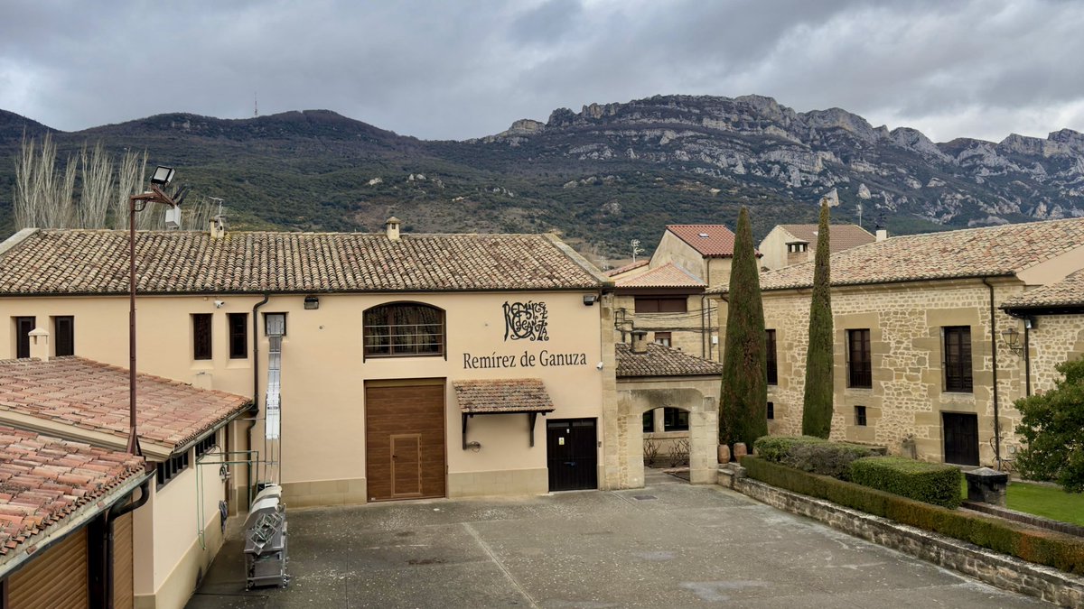 Gina Estrada ( Ginasommelier ) tweet media