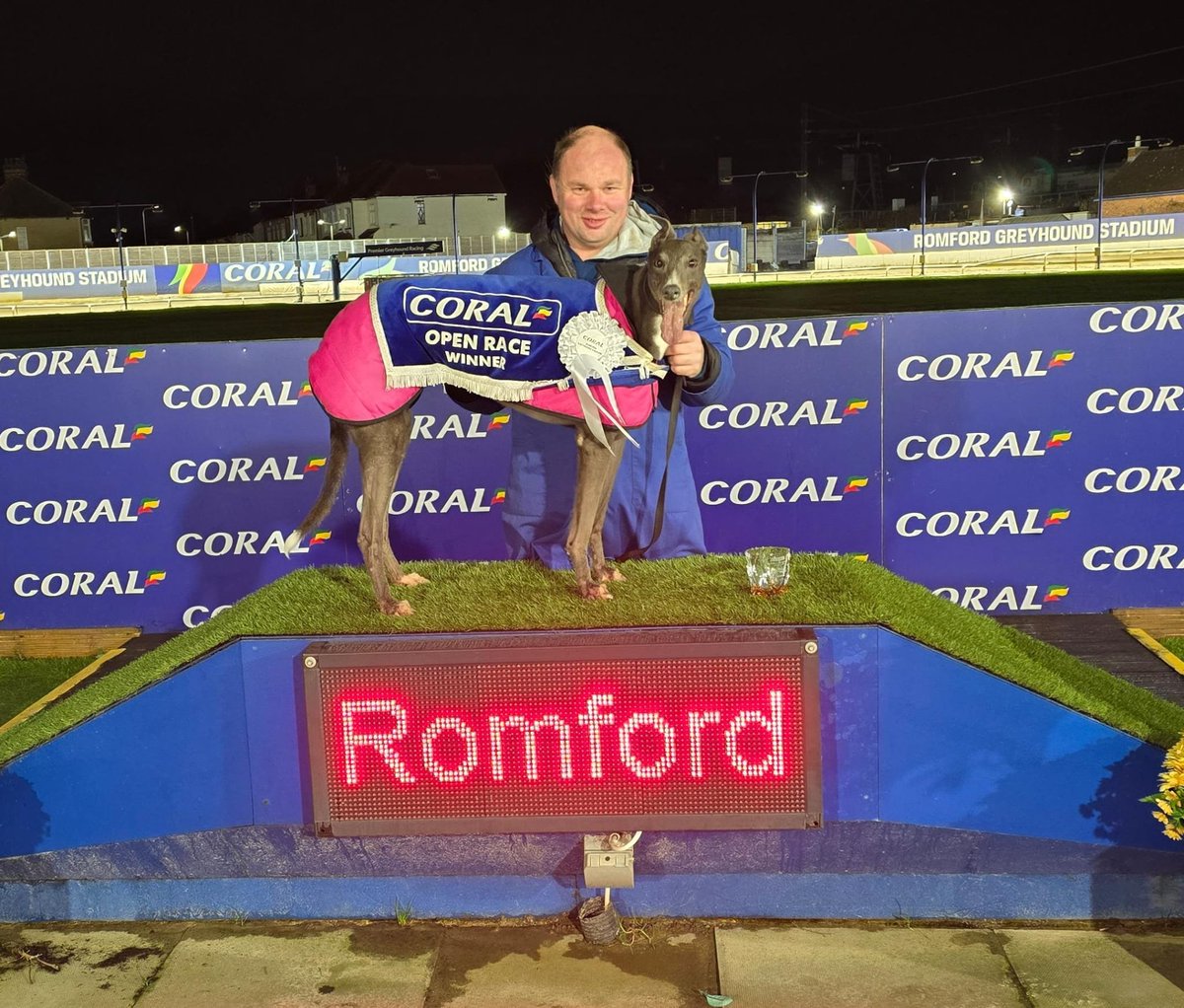 Romford Stadium tweet media