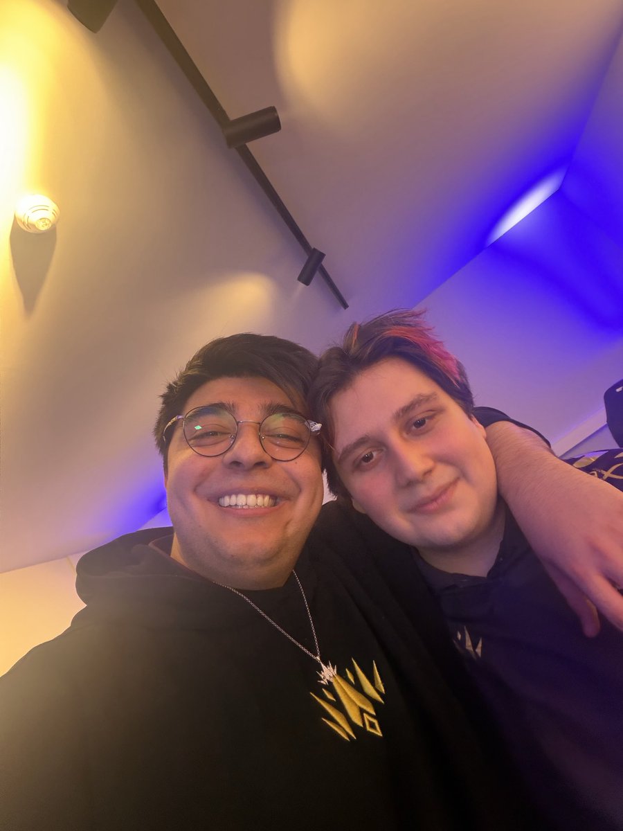 BBL Rosé tweet media