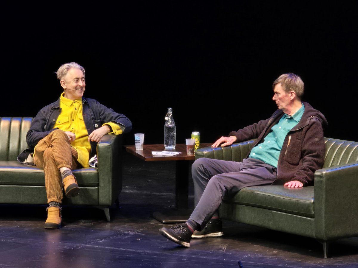 marshy_32's tweet photo. Thanks for an entertaining evening @Beathhigh and Alan Cumming
#pitlochryfestivaltheatre #winterwords https://t.co/ehukCoEe8k
