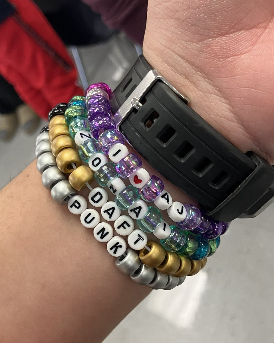 SeagullALTHS tweet media