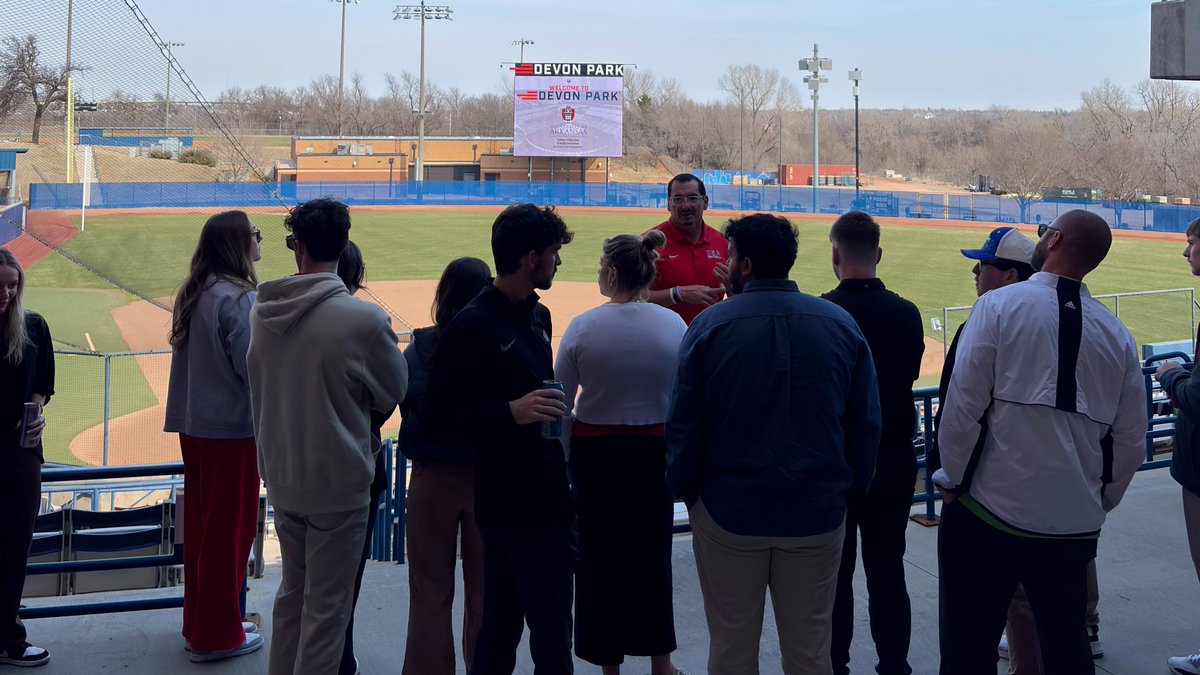 Devon Park tweet media