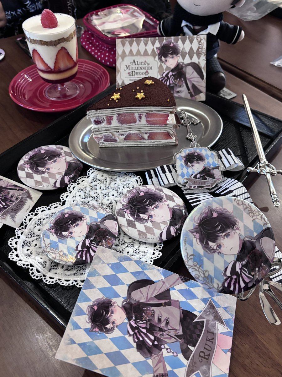 Tsuki_TAT's tweet photo. ♥ハッピーバレンタイン♥！🥰
#DIABOLIKLOVERS #ディアラバ好きさんと繋がりたい #推し活 https://t.co/lH1aSUPrhp