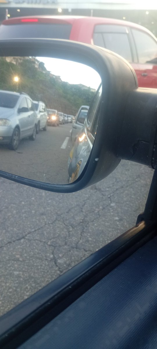 Trânsito e lixo