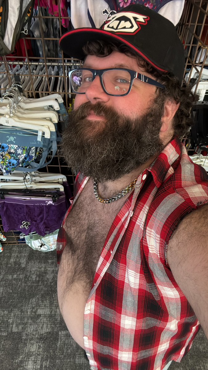 Kaiju Bear does CLAW! 🐻 (He/Him) tweet media