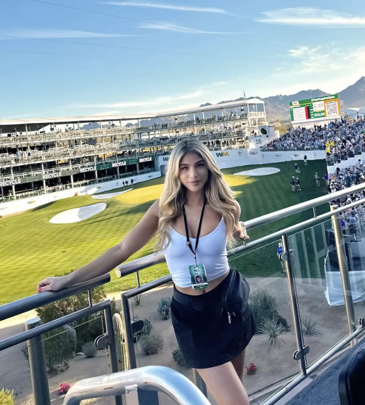 VegasValentino's tweet image. How was your week? #wastemanagementopen #phoenix #scottsdale ⛳️🎉💋✈️