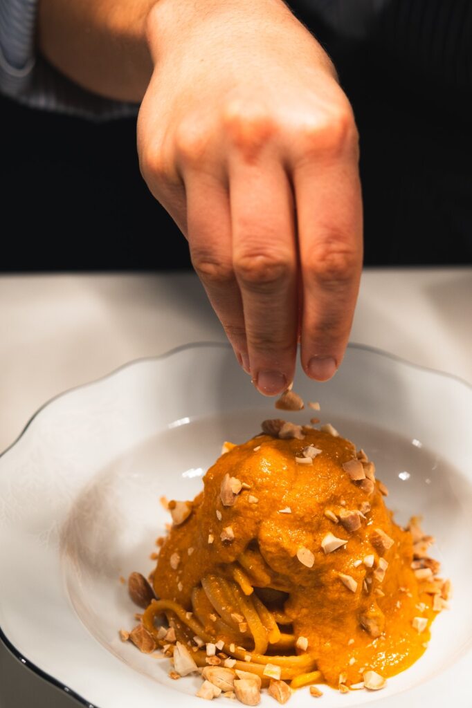 Four Seasons Firenze tweet media