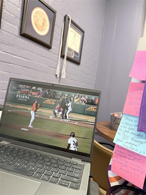 I'm not saying I have the perfect set-up, but I am saying it's pretty perfect...haha...love finishing up my day up with some <a href="/ClemsonBaseball/">Clemson Baseball</a>...

#OpeningDay
#AidanKnaakBumpDay
#ClemsonBaseball
#Team129 
#CUatDKS