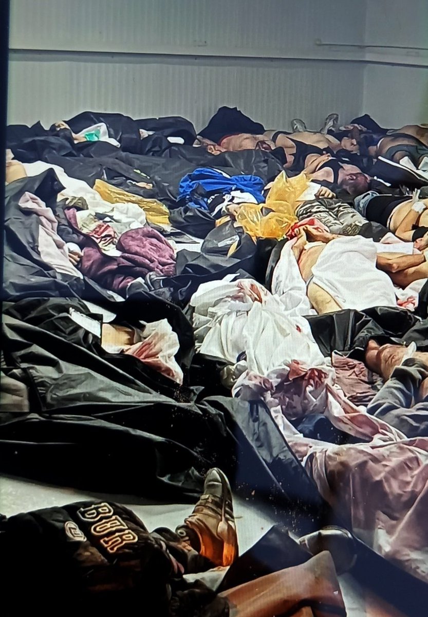 Soutele_'s tweet photo. @FoxNews His fake media is in danger of dying. But 40,000 young people were killed in the  iran and the leftist media remained silent. https://t.co/GkzRSuixRL