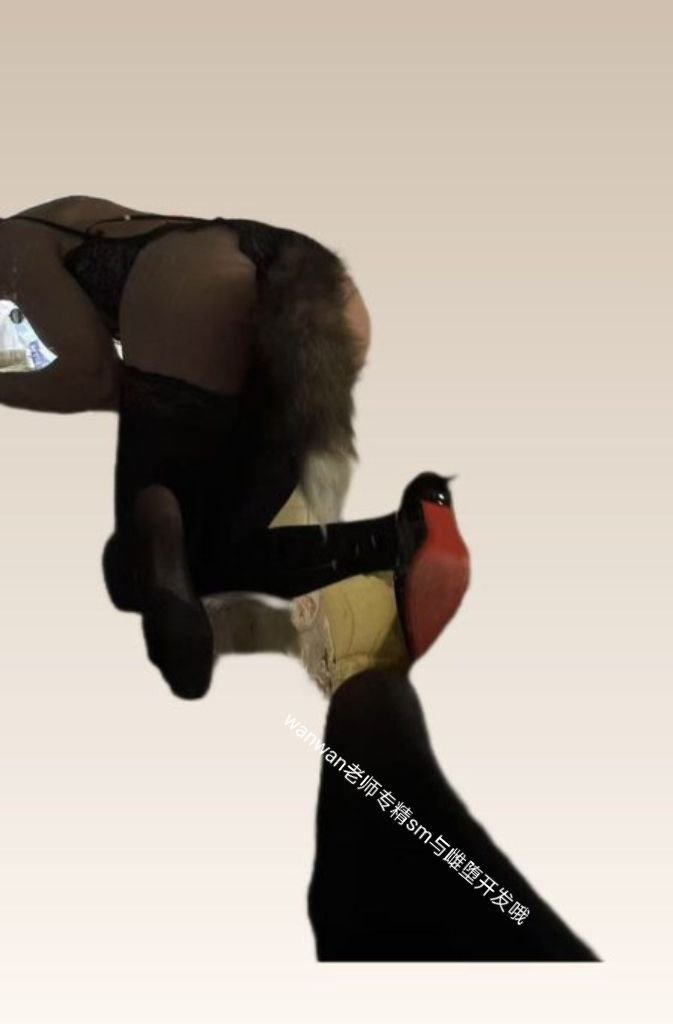 晚月女王S tweet media