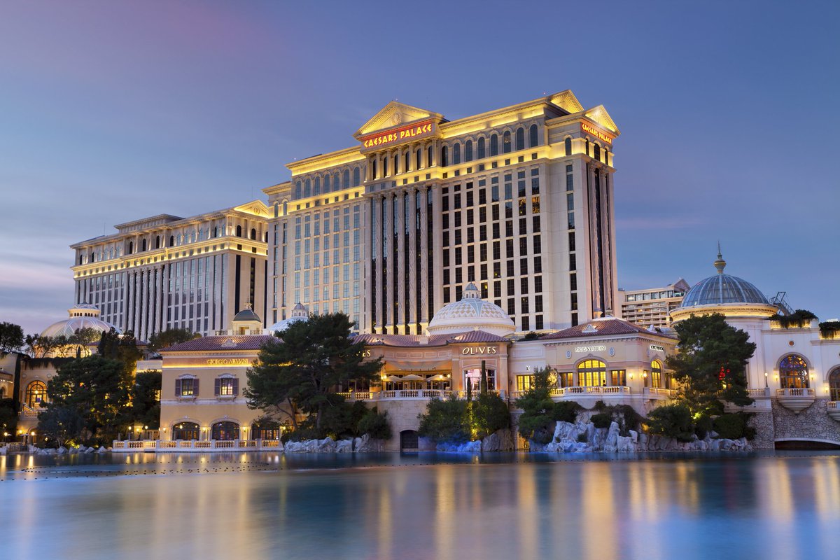 Want to make your next trip to Vegas just a little more luxurious?

<a href="/CaesarsPalace/">Caesars Palace</a>  

© Rudi1976 | Dreamstime
trazeetravel.com/book-these-new…