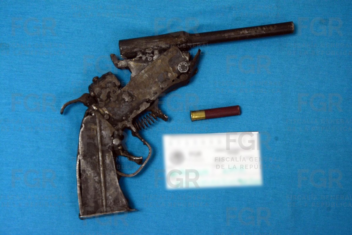 La <a href="/FGRMexico/">FGR México</a> obtiene sentencia superior a tres años de prisión contra dos personas por portación de arma de fuego en #Morelos
▶️ ow.ly/NB1Z50YfoNQ