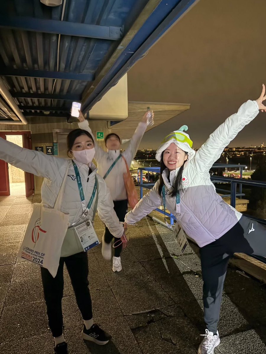 midorimoonlight's tweet image. MOTHER KAORI AND HER DUCKLINGS