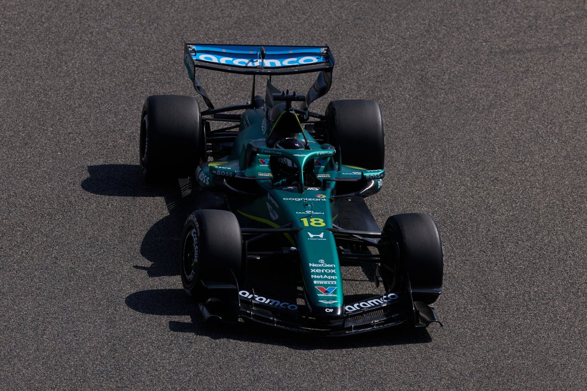 🗣️ Matteo Bobbi sobre el AMR26:

Además de abundante sobrepeso tiene:

-Caja de cambios que no se sincroniza con el motor

-Motor que no puede ir a tope porque se rompe

- También se rompe la caja de cambios

-Vibraciones fortísimas en el ICE que afectan a todos los accesorios