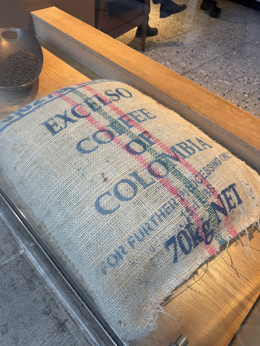 StripMallGuy tweet media