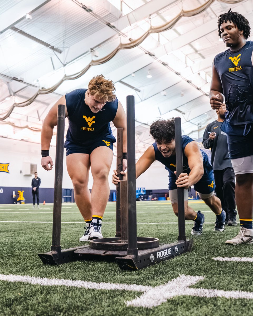 West Virginia Football tweet media