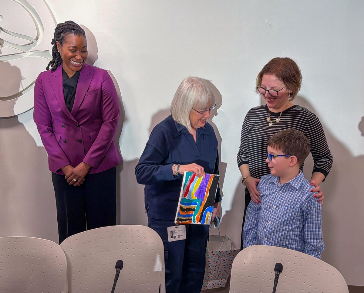 Senator Patty Murray tweet media