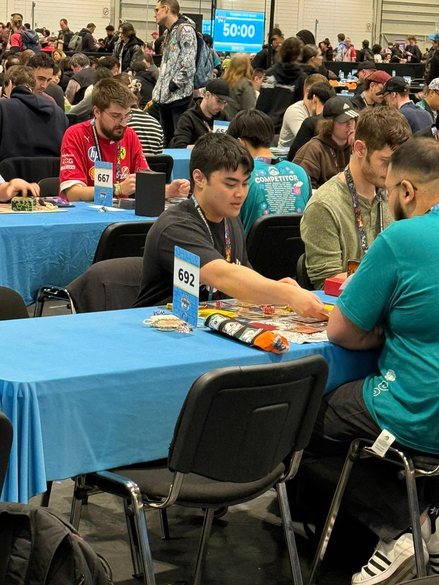 Lucian Hargreaves tweet media