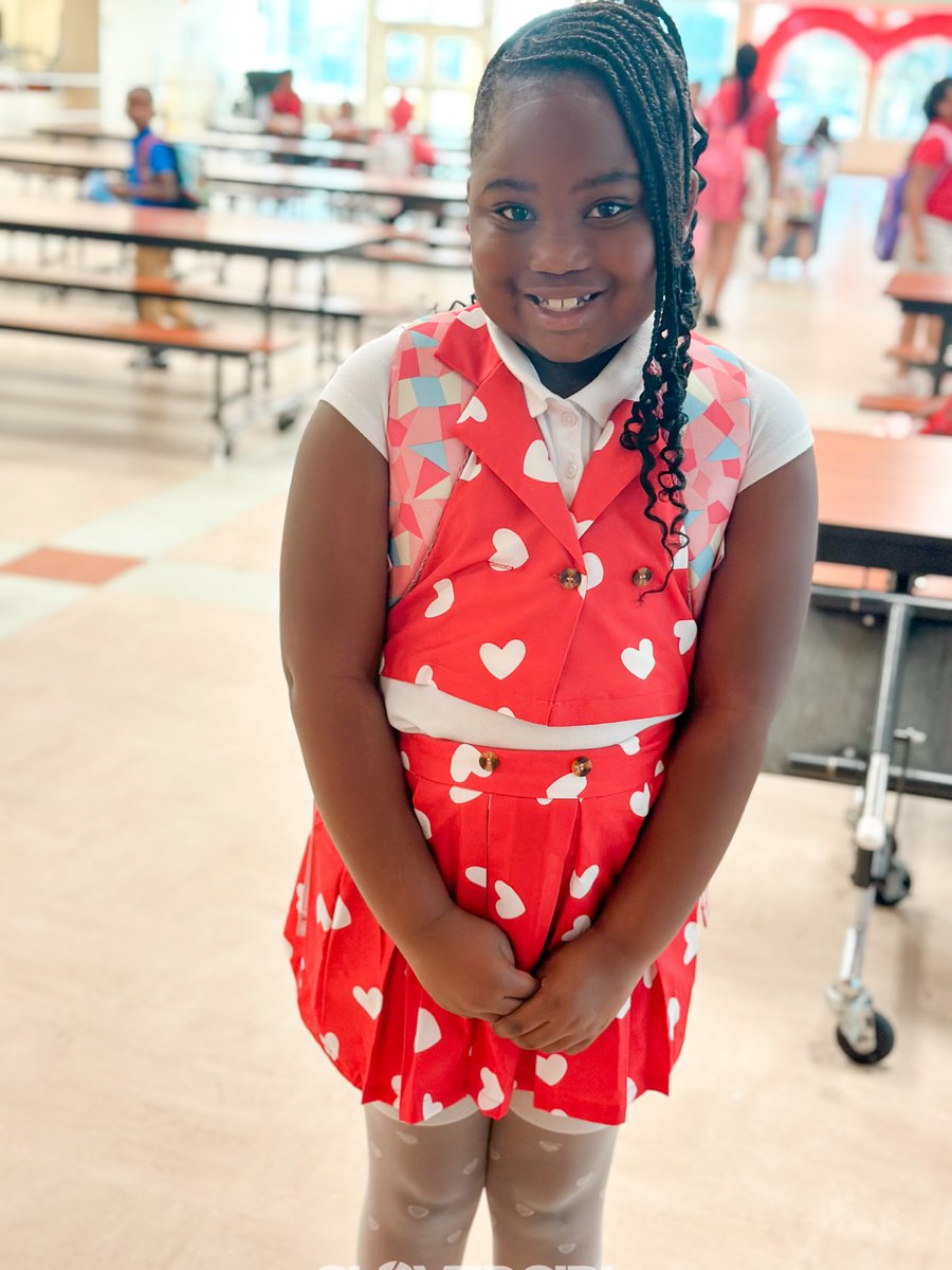 _TeeGlover's tweet photo. Love and smiles, were definitely in the air today at @officialPlumosa 😁🩷❤️

#Plumosa #PSOA #PlumosaK8 https://t.co/7w39SyVQgy