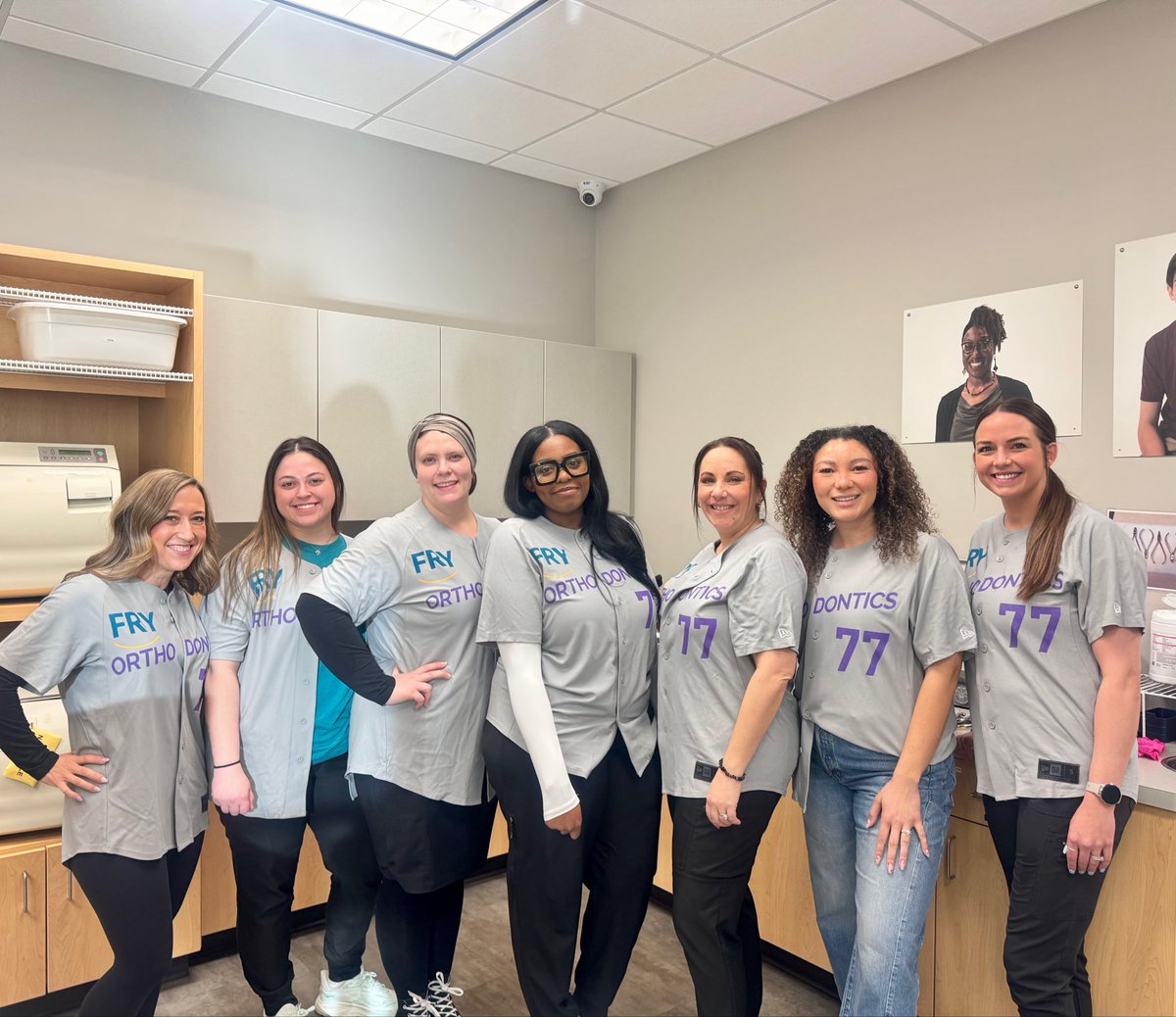 Fresh new jerseys! We’ve got the best style and an even better team. 👯‍♀️ #workbestie #ortho #kansascitymo #leessummit #braces
