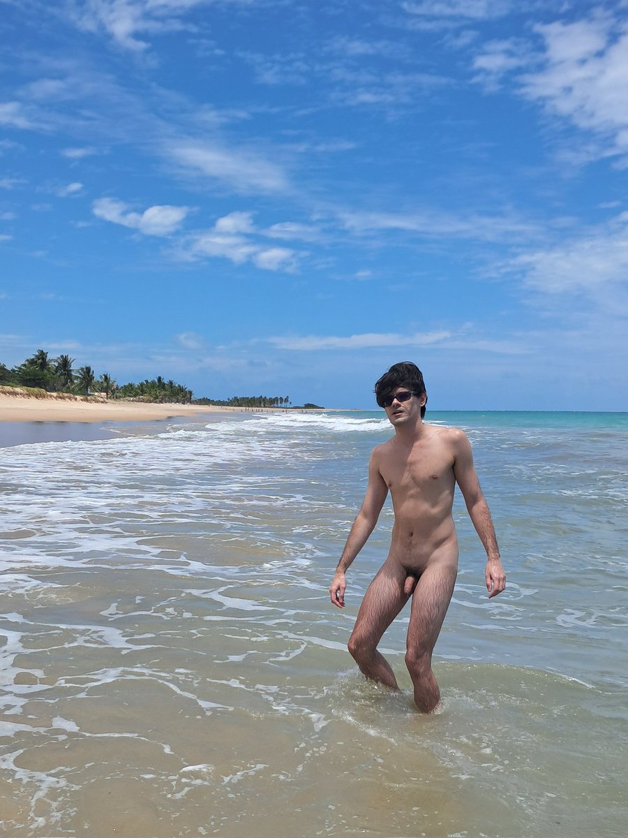 blurryj4 tweet media