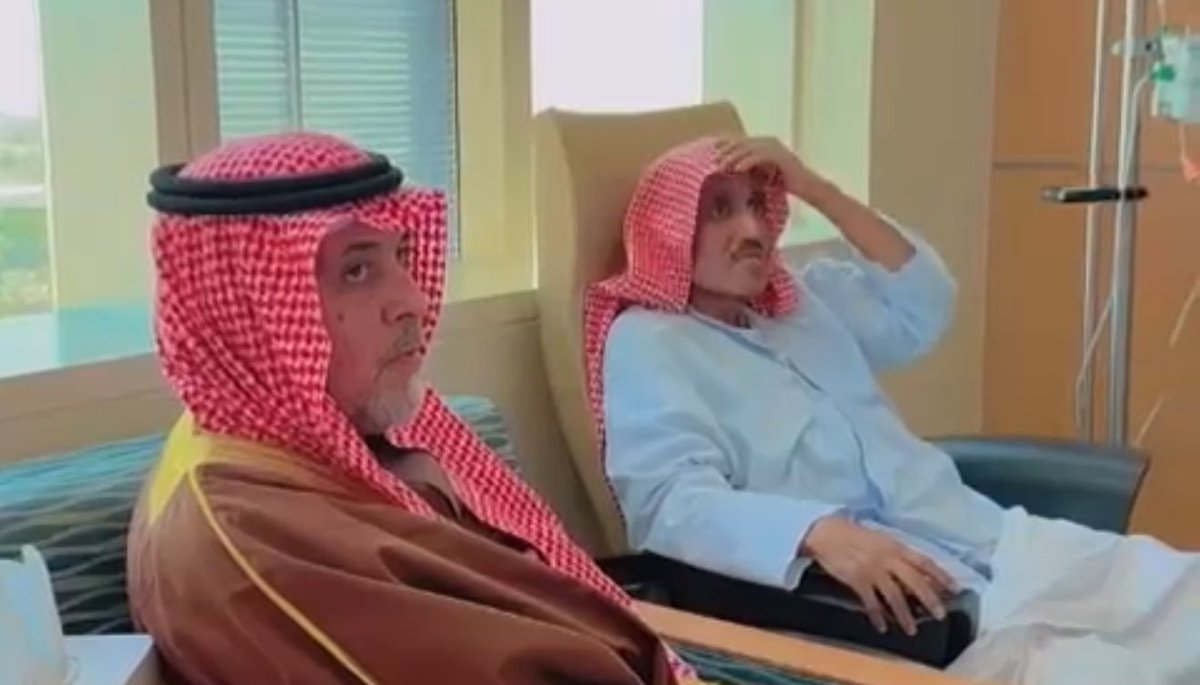 زيارة الشيخ : نايف بن عمر بن ربيعان 
امير الفوج العاشر بالحرس الوطني بالقصيم 
لـ الشيخ : طلال فيحان بن هذال بن فهيد 
للاطمئنان على صحته في مستشفى الملك فيصل