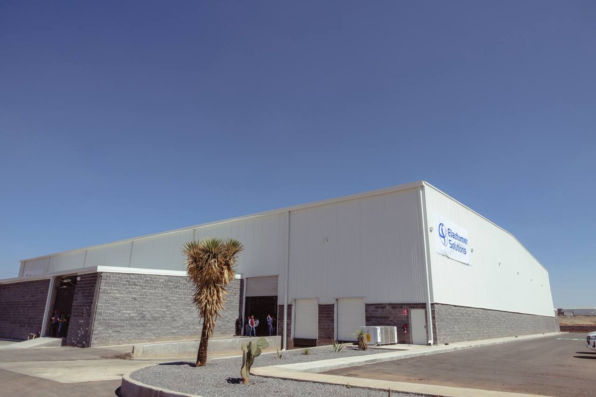 La empresa Elastomer Solutions inauguró su nueva Nave Industrial en Zacatecas. Con una inversión de 15 millones de dólares, ampliaron sus operaciones, generando más de 100 empleos en esta primera etapa y fortaleciendo la industria automotriz.

Estamos trabajando para consolidar