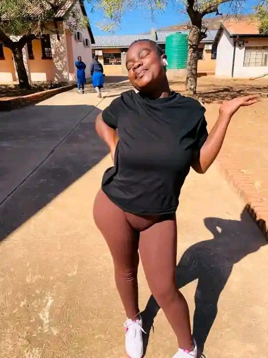 It's her birthday today🎂 she said she's asking for a cake🎉