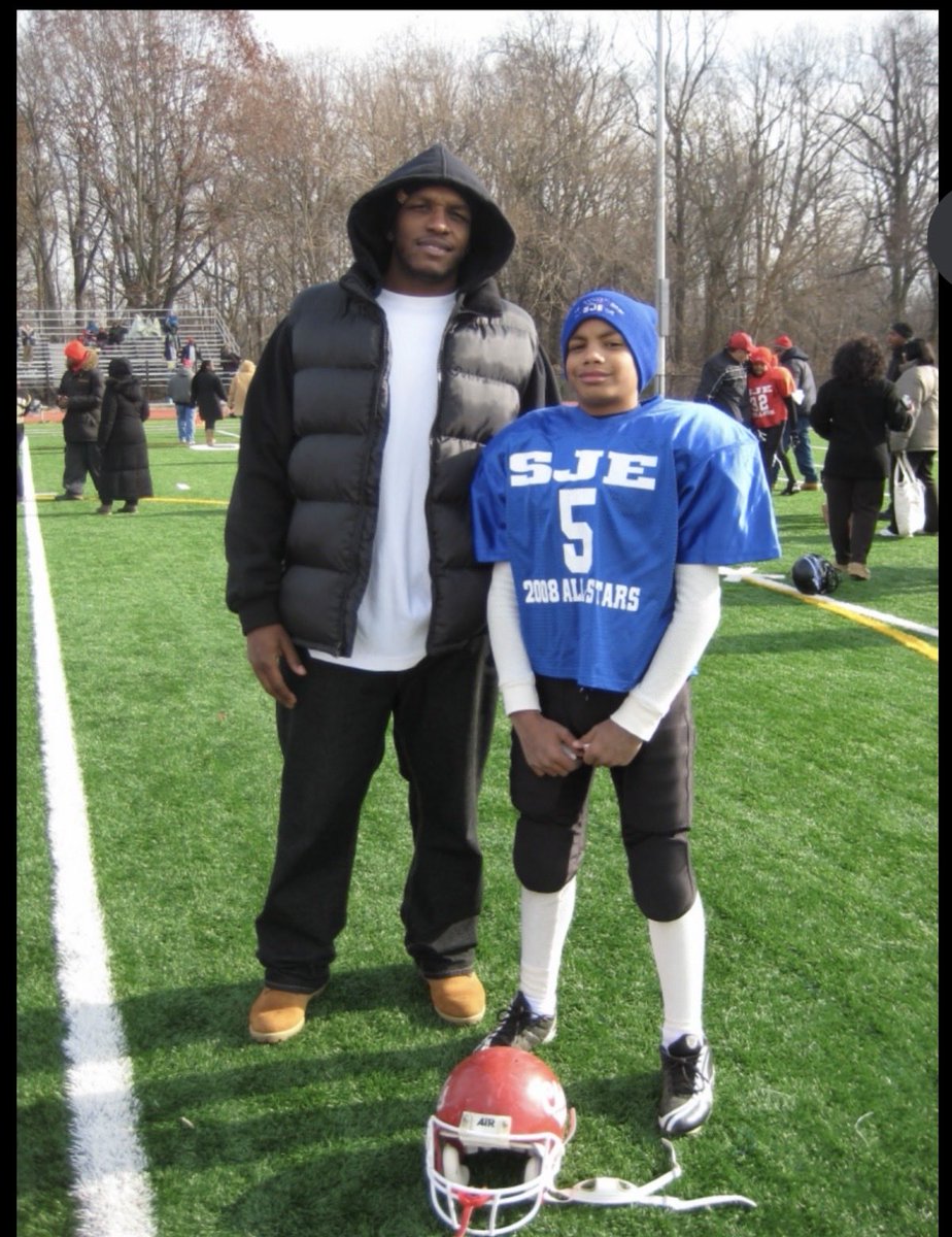 Shaun Bradley® (Sdot) tweet media