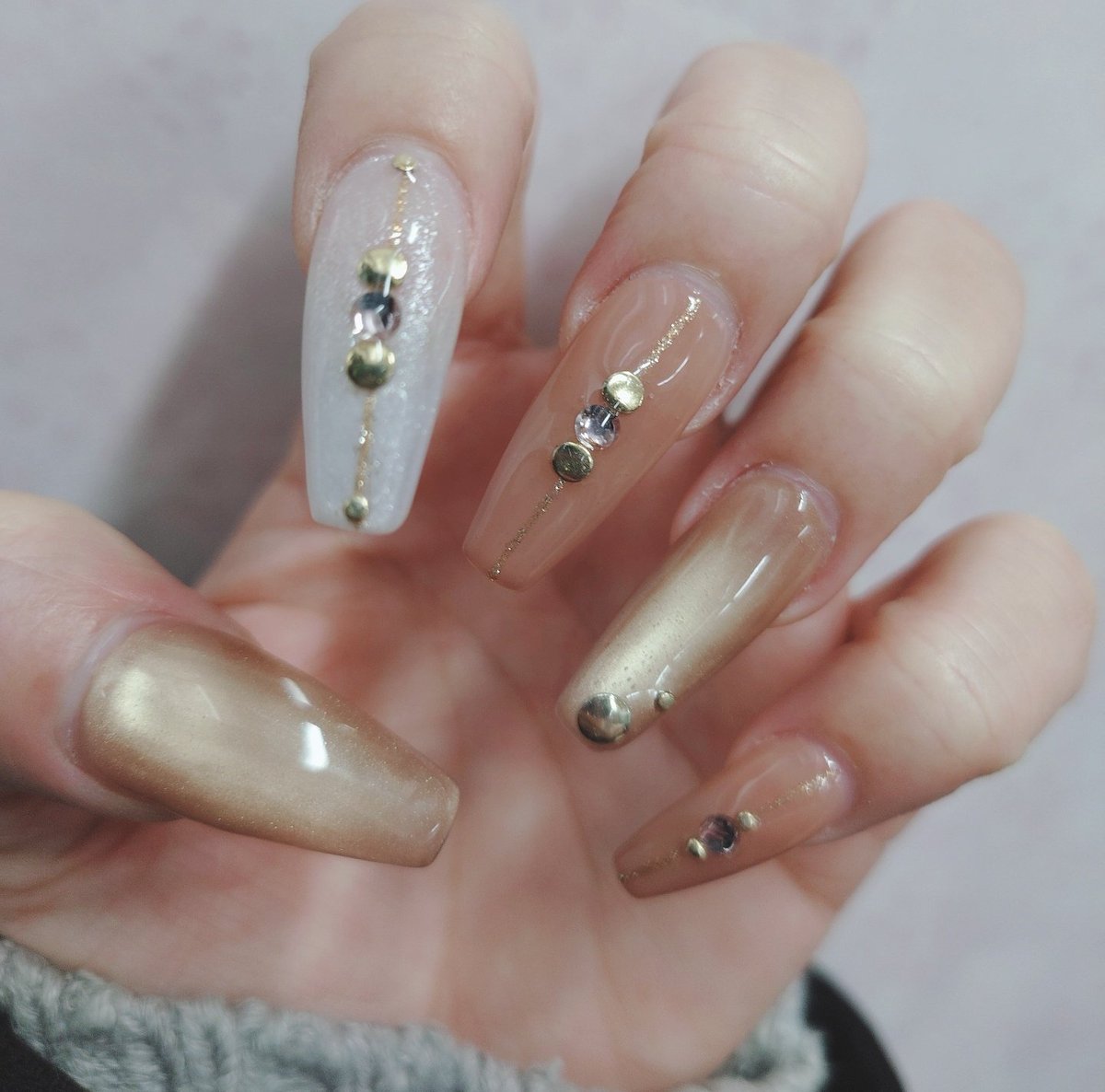 春のようなバレンタインのような？前のとガラッと変えてふんわり可愛いやつにした！ 💅🏻