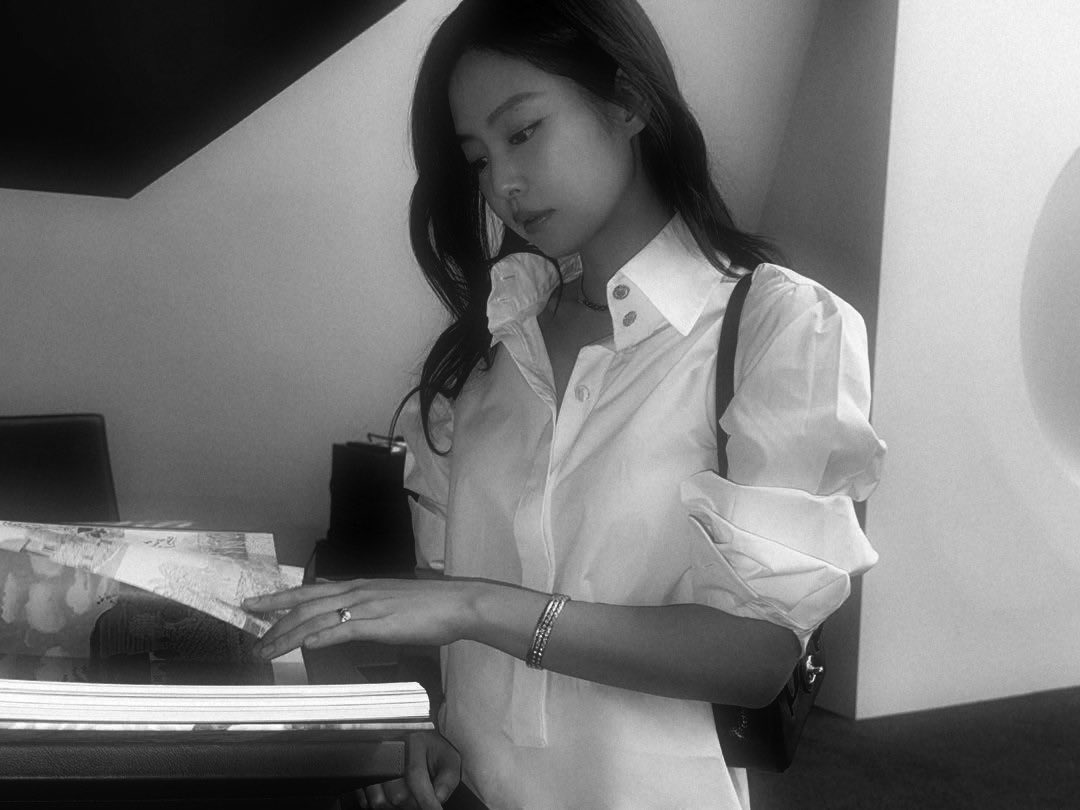 devotionov's tweet image. tenho vibe de primeiro amor, namorada possessiva, ficante premium ou esposa troféu?