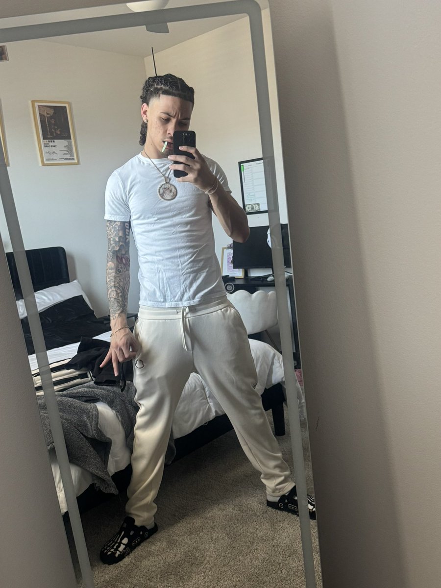 #ChuckyTwinn🔪 tweet media