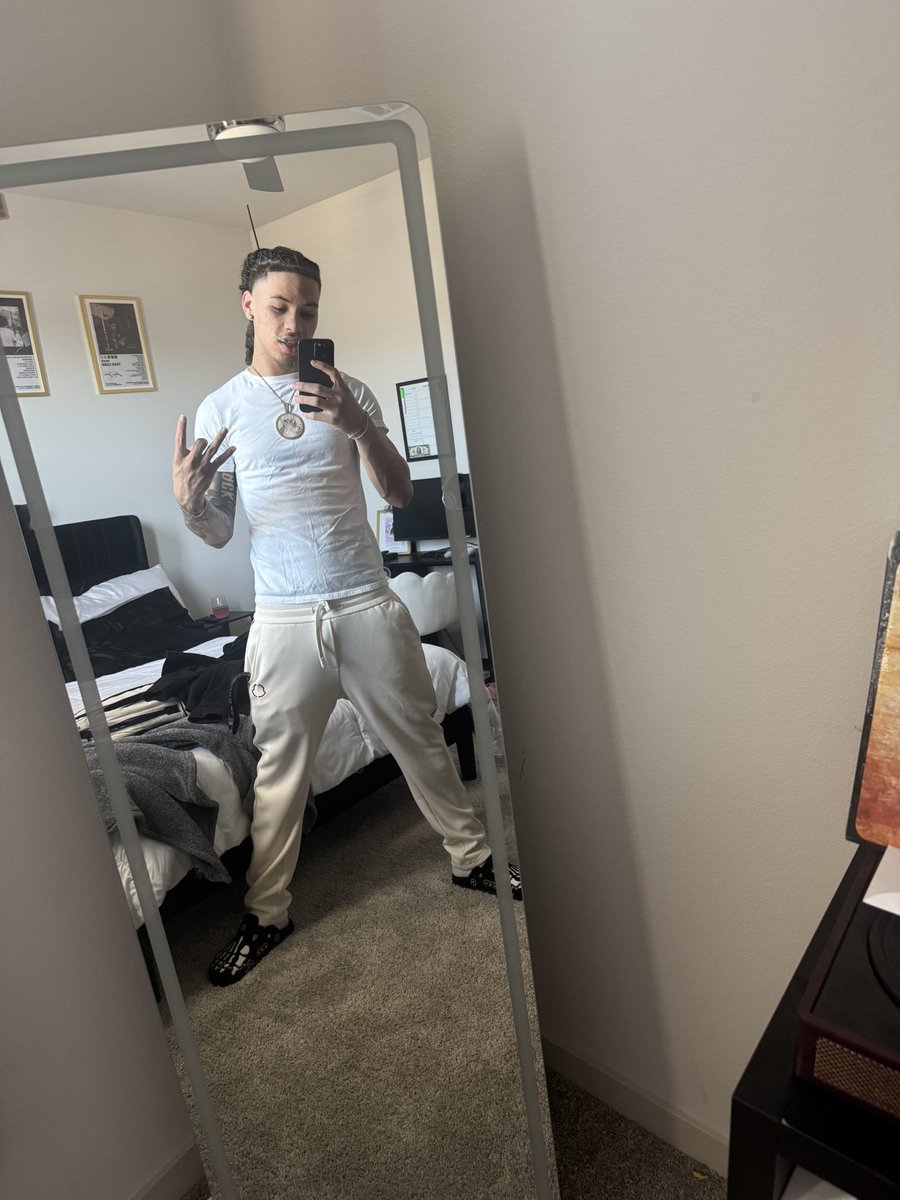 #ChuckyTwinn🔪 tweet media