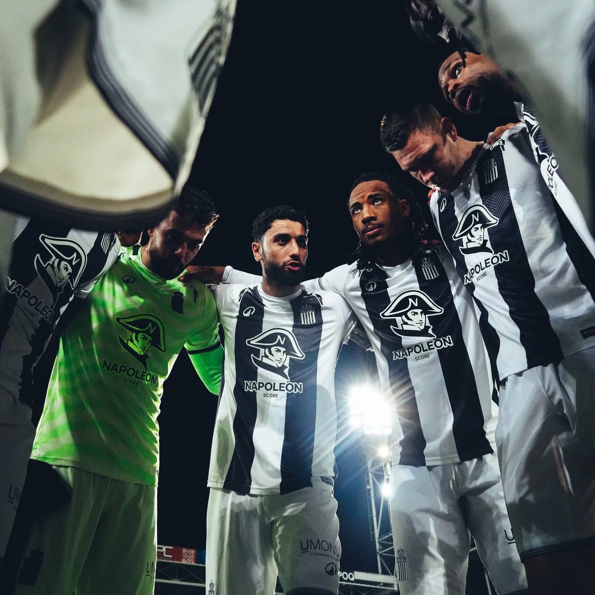 ZEBRACTU 🦓 tweet media