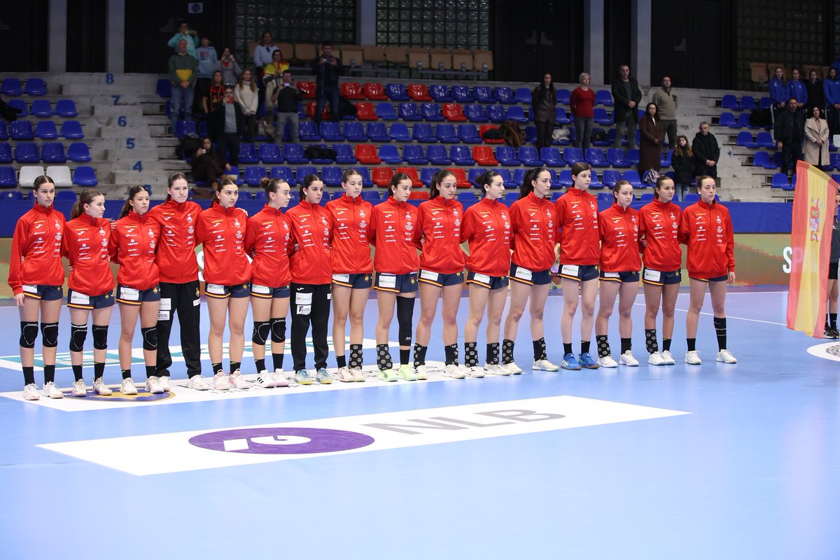 FEDERACIÓN NAVARRA DE BALONMANO tweet media